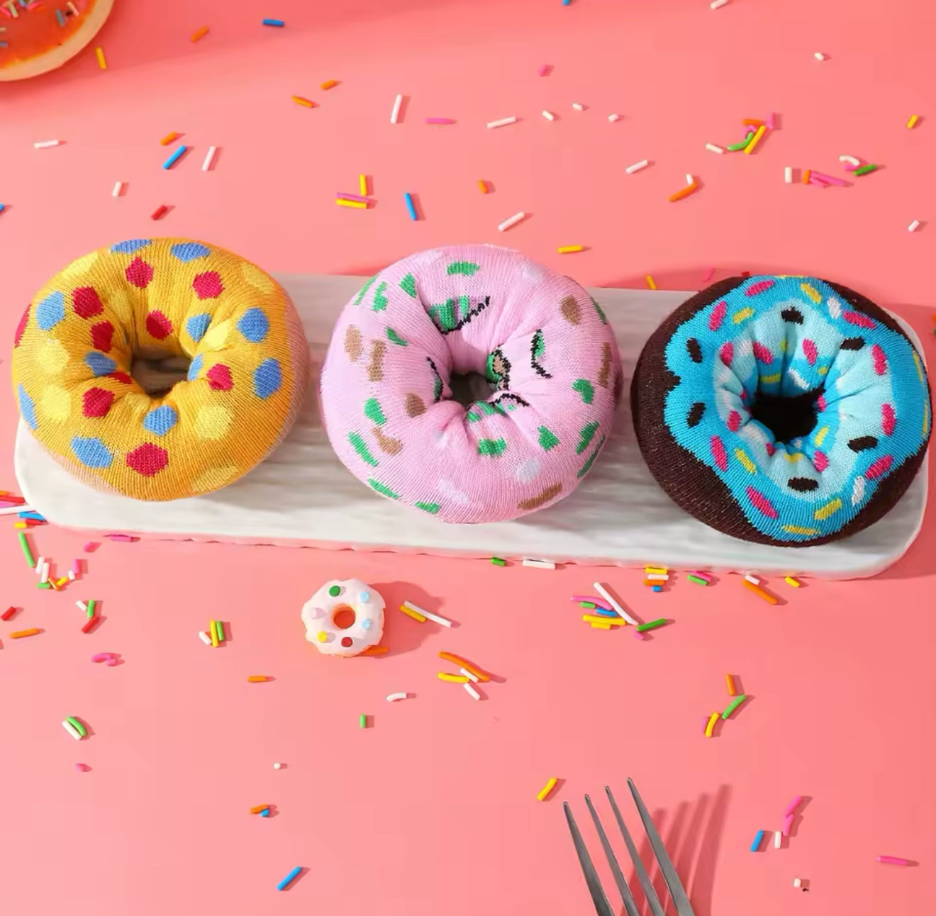 Fun Donut-Themed Colorful Socks Gift Set – 4 Pairs