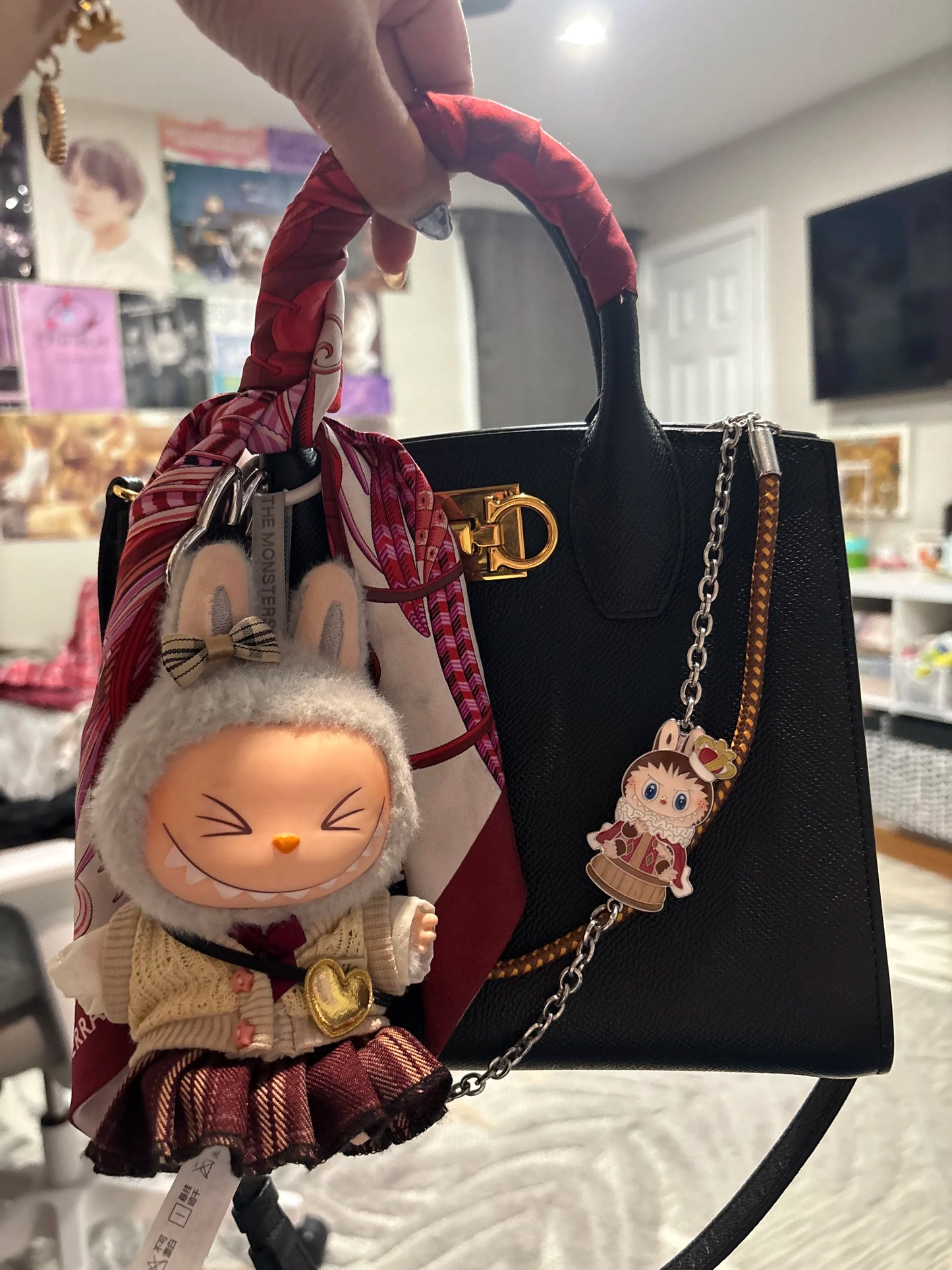 Pop Mart: The Monsters Labubu - Let’s Checkmate Pendant