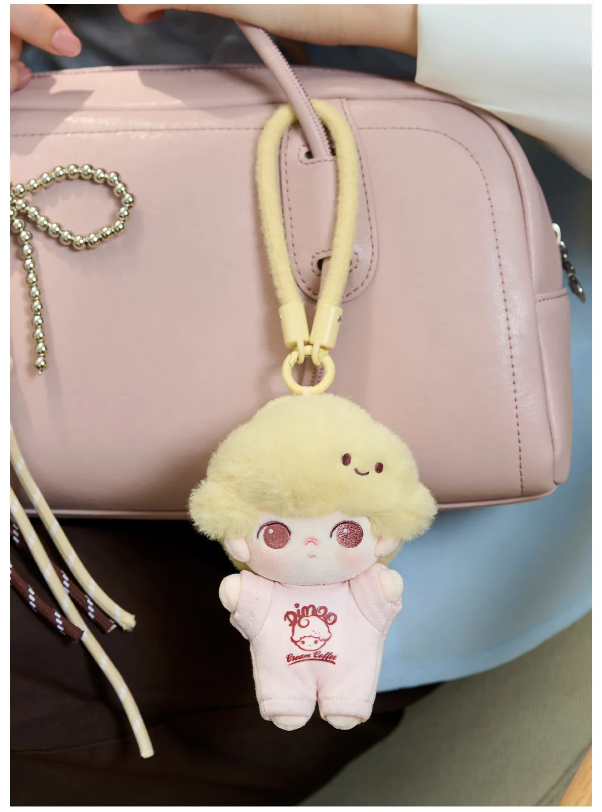 Pop Mart: Dimoo World Crush on Coffee Plush Pendant