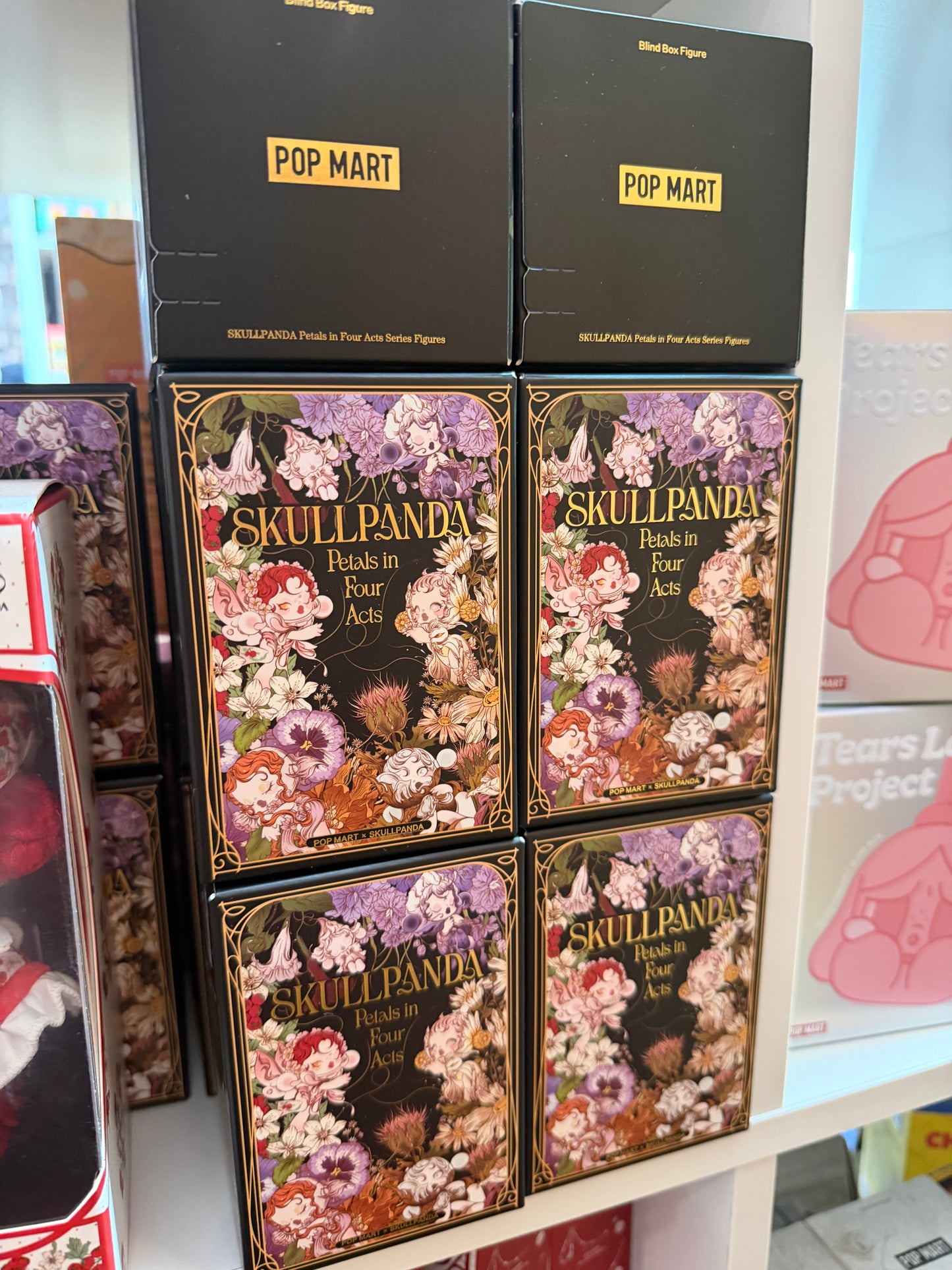 Pop Mart SKULLPANDA Petals in Four Acts