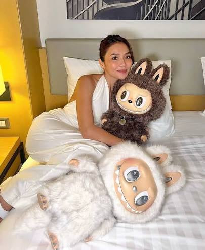 Pop Mart: The Monsters Angel In Clouds and I Found You Zimomo 58cm